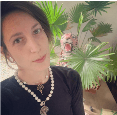 Elena Marquez, Naturopathe